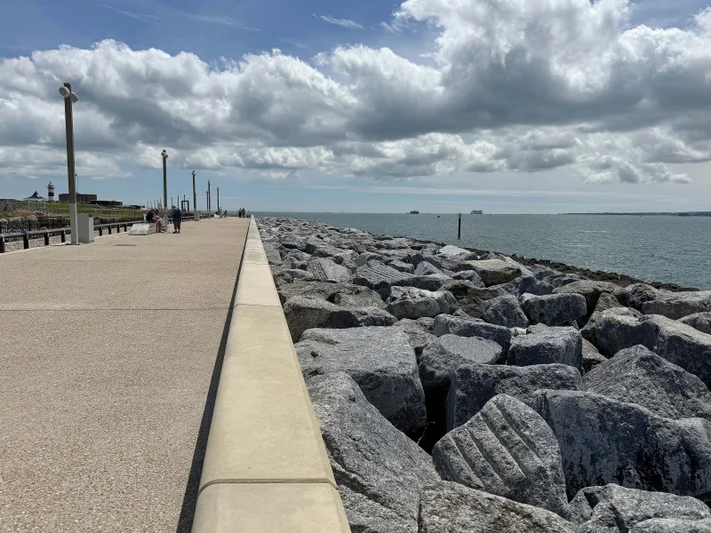 Coastal cities agree on a shared flood-warning network