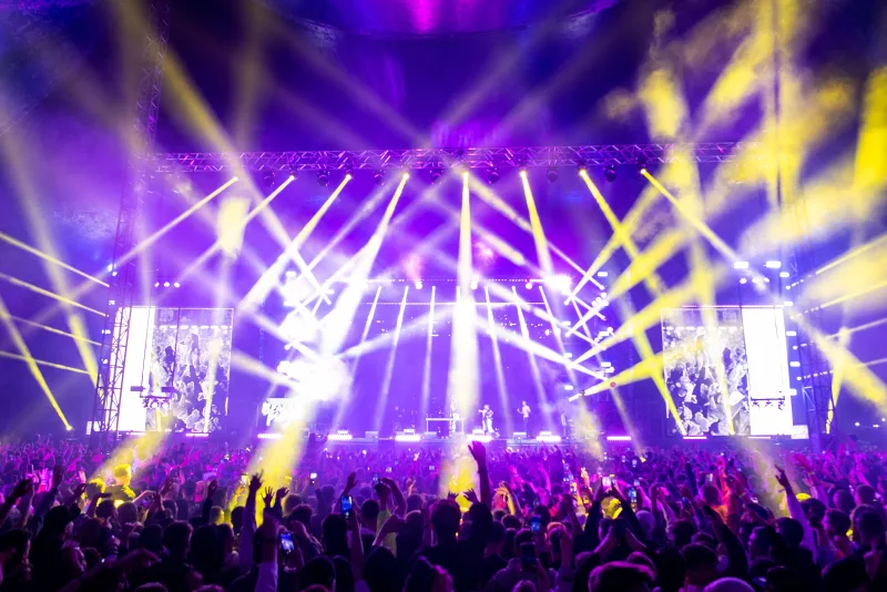 The tour that sold out in nine minutes, explained